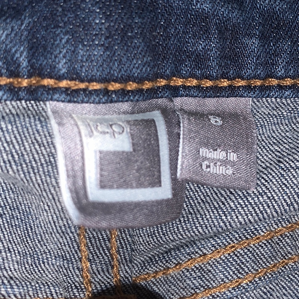 Jean Shorts - Picture 3 of 3